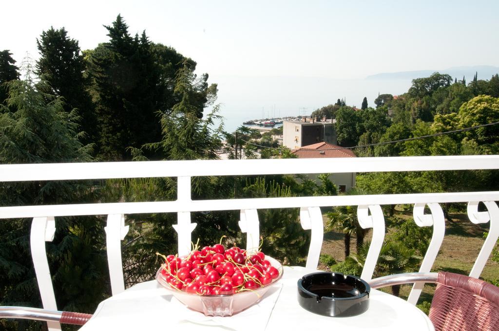 Ičići Bed & Breakfast Villa Klara חדר תמונה