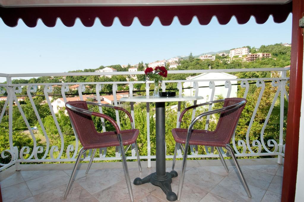 Ičići Bed & Breakfast Villa Klara חדר תמונה