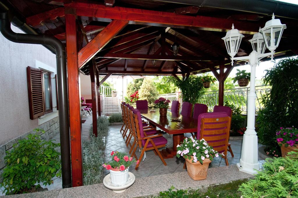 Ičići Bed & Breakfast Villa Klara מראה חיצוני תמונה